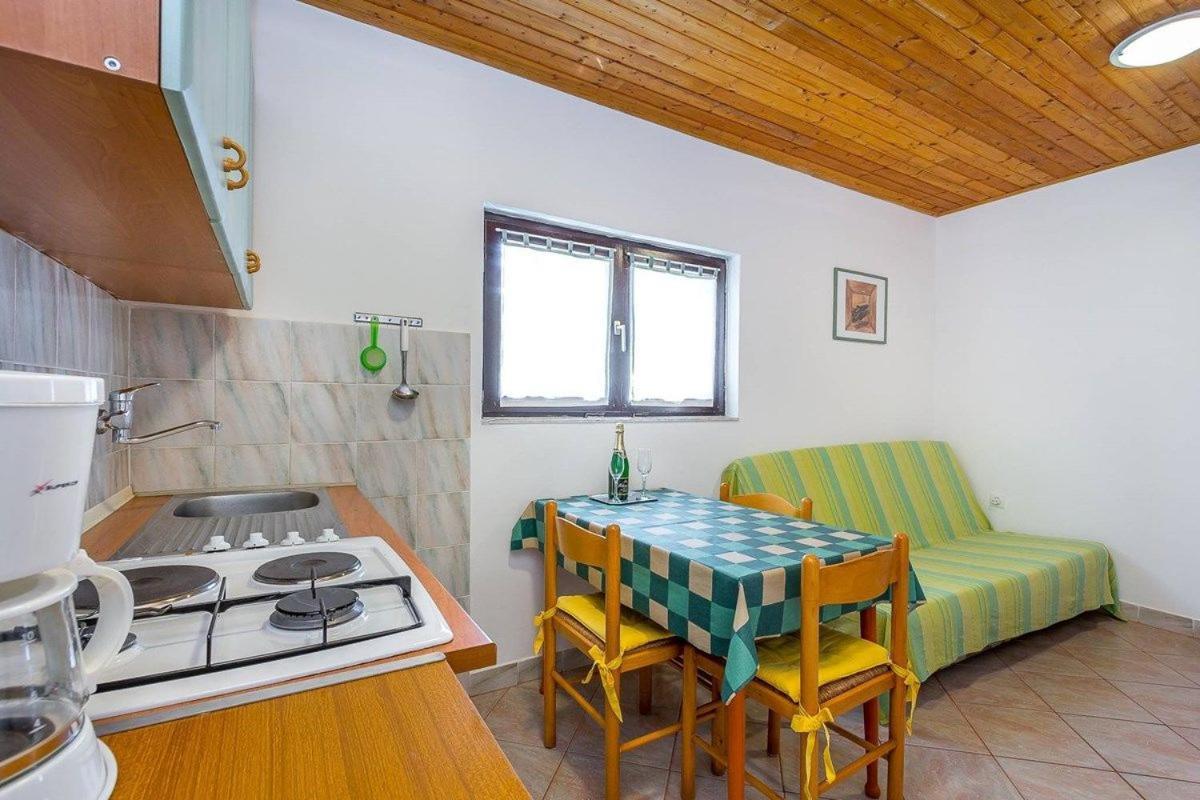 Apartments Dragica Valbandon Eksteriør bilde