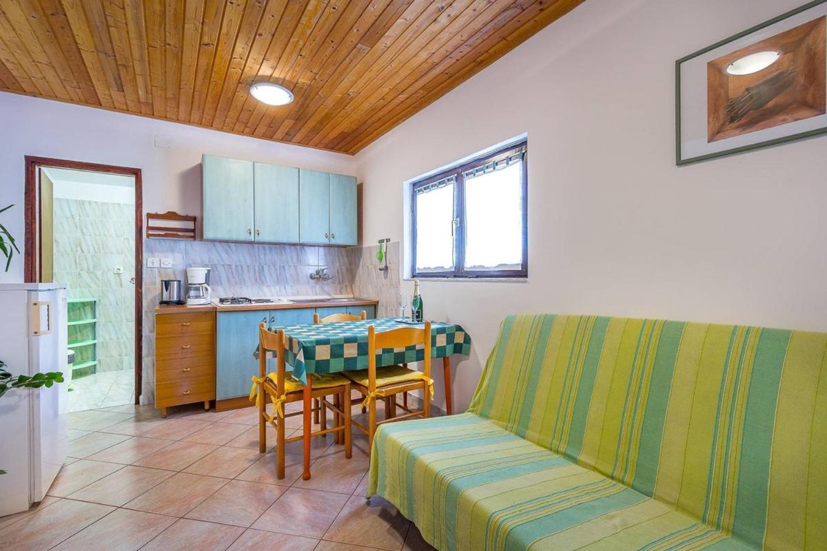 Apartments Dragica Valbandon Eksteriør bilde